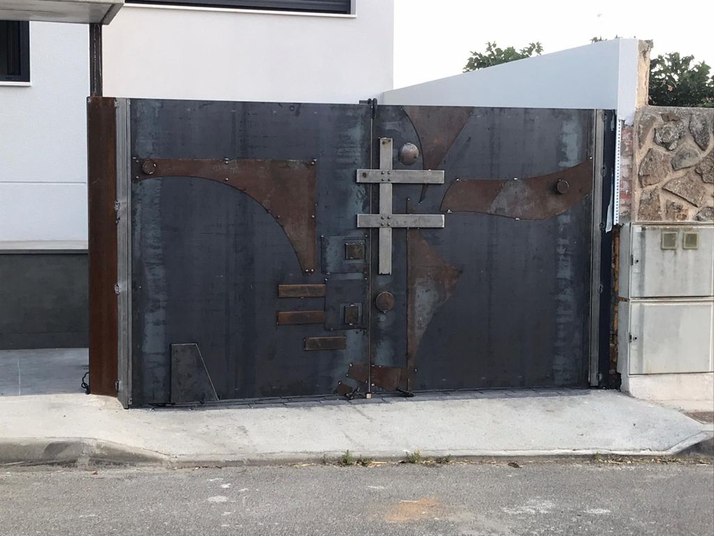 Puerta forja exterior hierro forjado en bruto